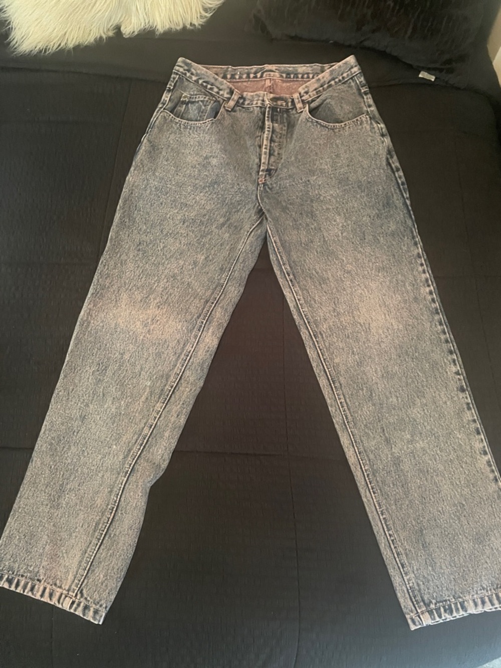 Relaxed Fit Pink Acid Wash Jeans size 32 29 1/2 inseam